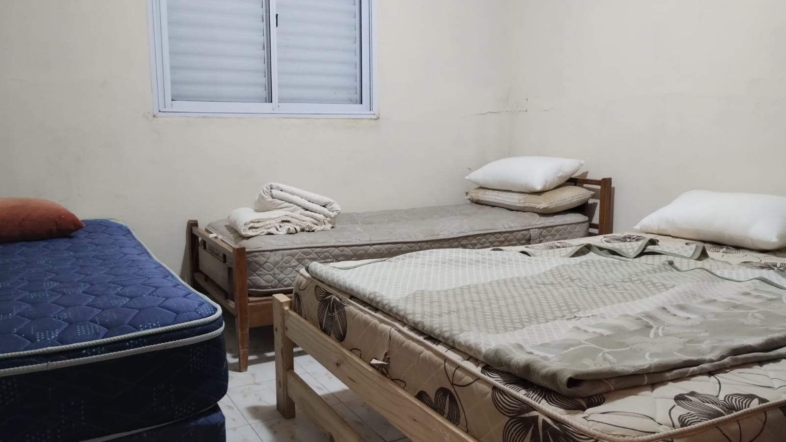Bº Los Paraísos, calle Los Alamos entre Los Paraísos y Los Ceibos