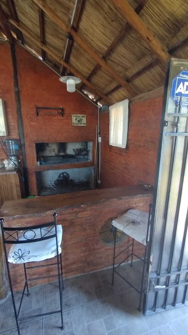 Bº Los  Paraísos - Calle Los Lapachos esq. Los Olmos