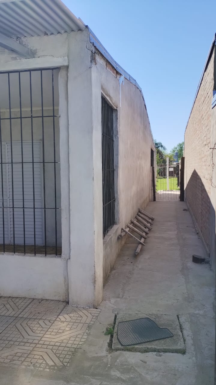 Bº Los Paraísos -  Calle Los Lapachos