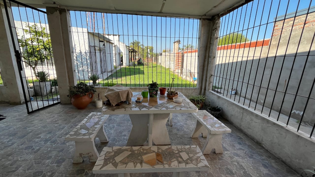 Bº Los Paraísos -  Calle Los Lapachos