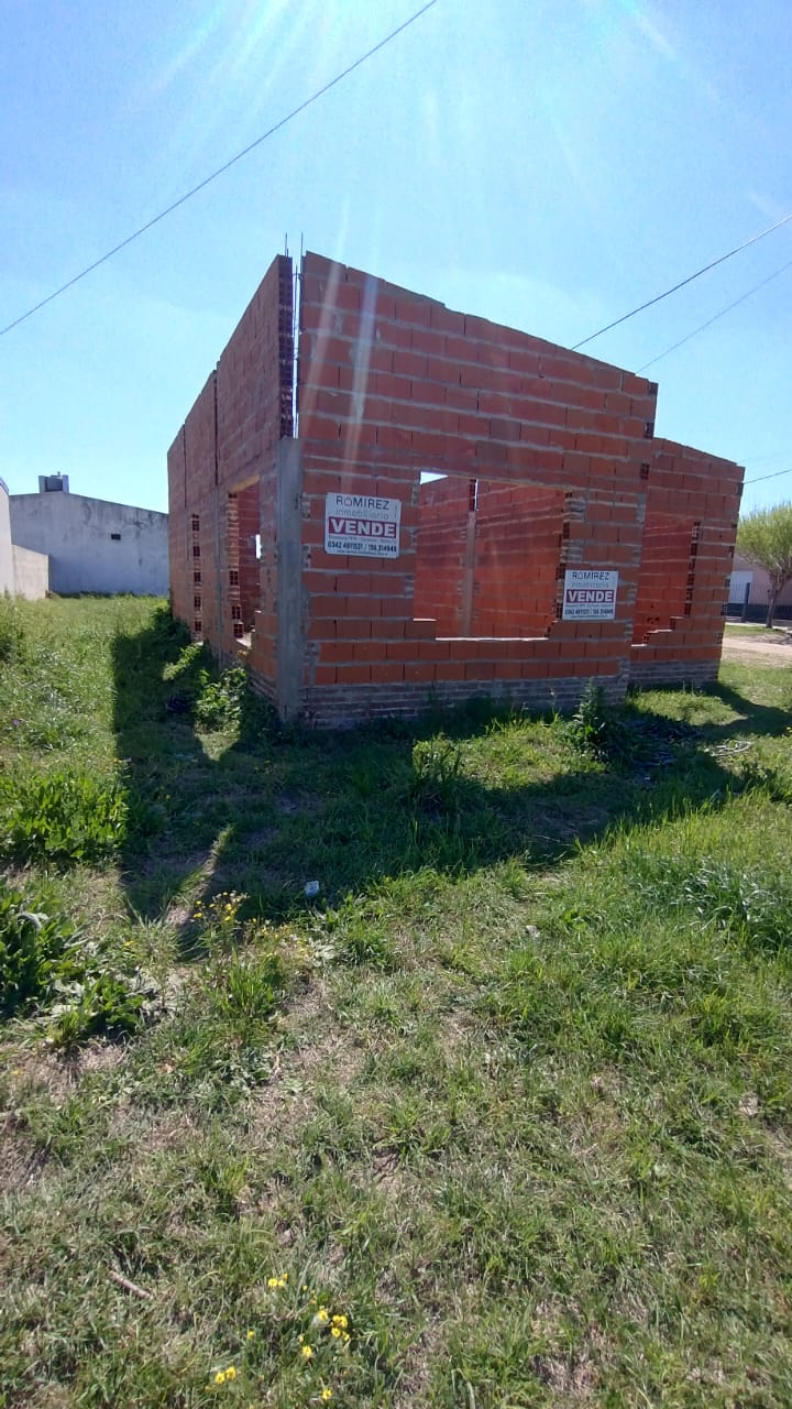 López y Planes esq. Molinas