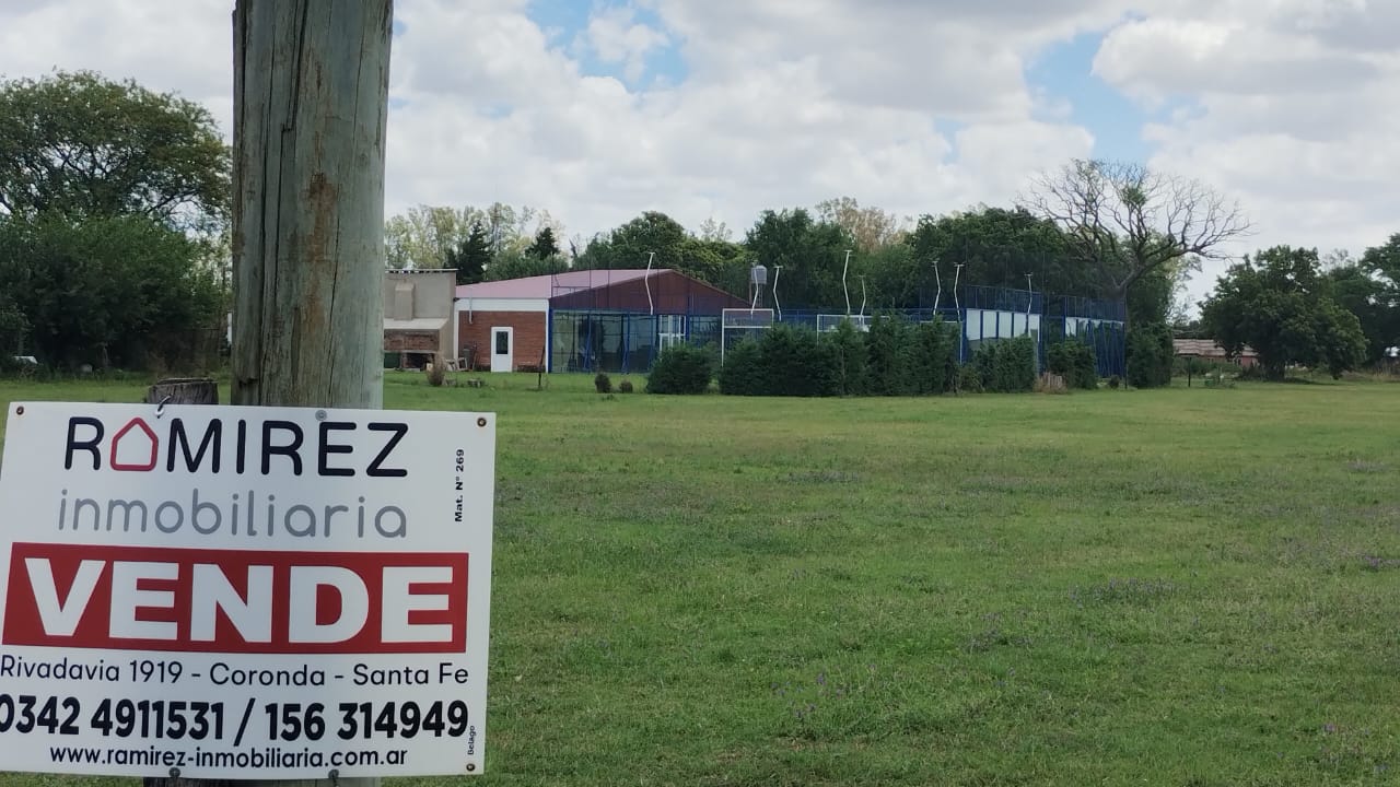 Avellaneda esq. Urquiza