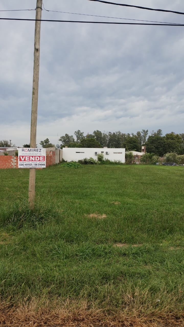 Sarmiento entre Bayo y Zabala