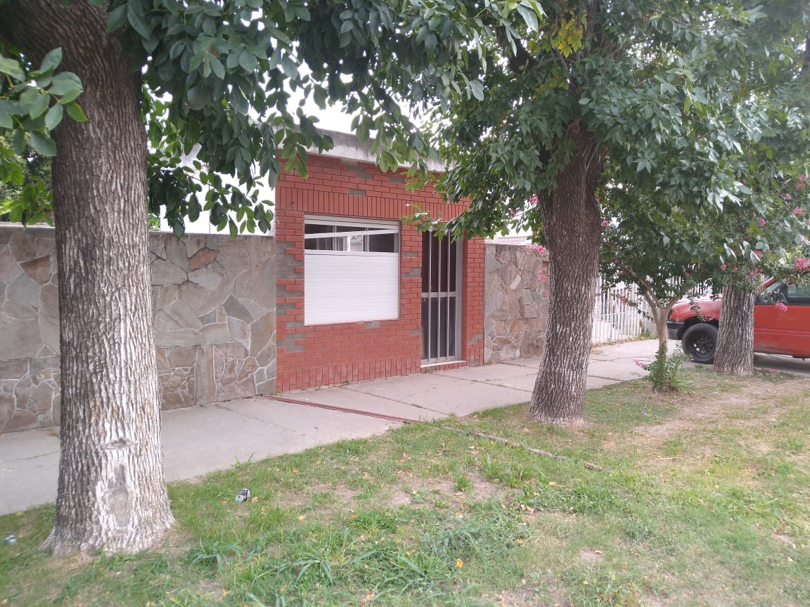 Simón de Iriondo esq. San Jerónimo