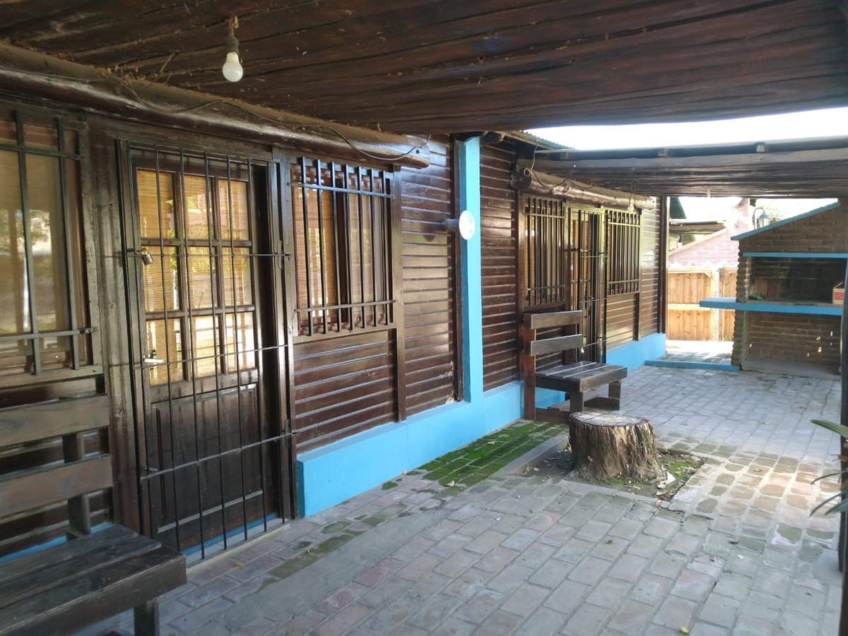 Barrio Los Paraísos, calle Los Alamos esq. Los Ceibos