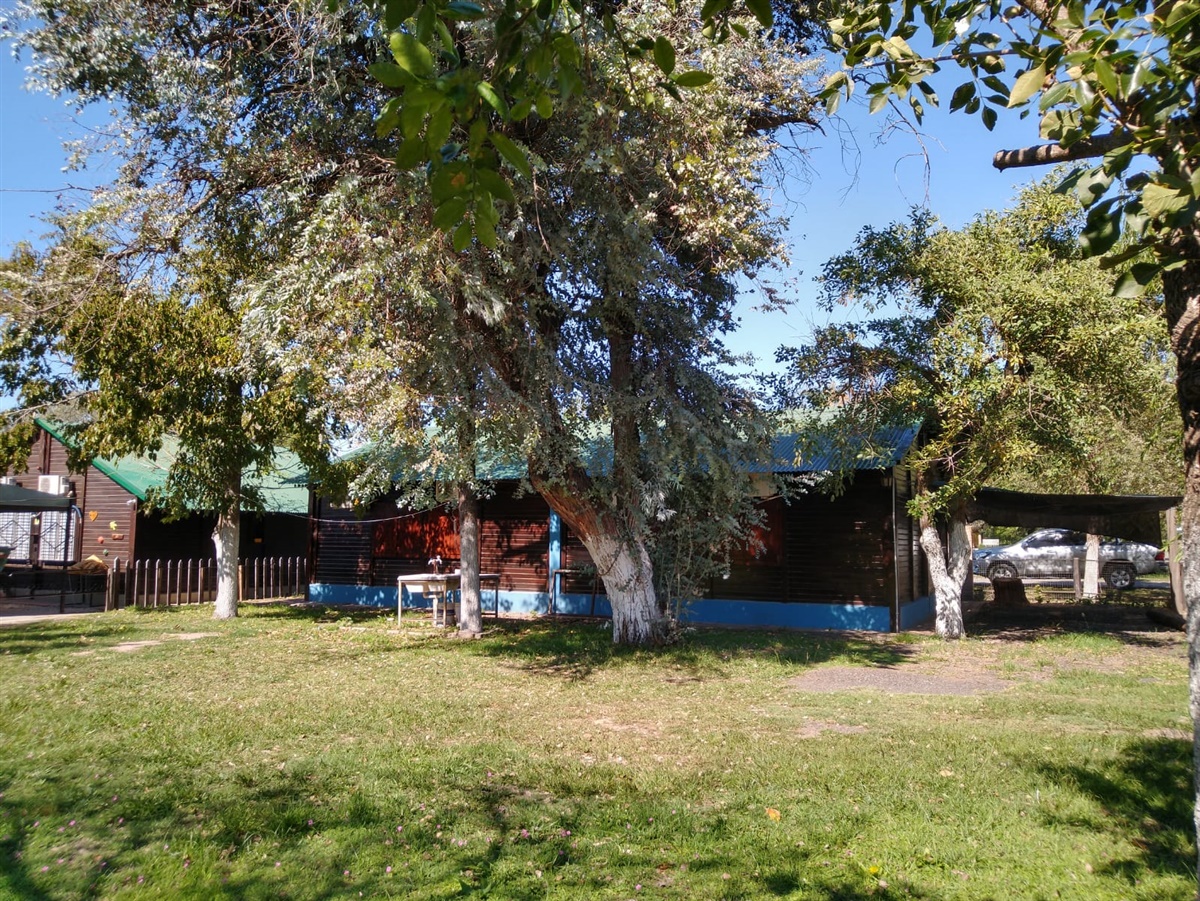 Barrio Los Paraísos, calle Los Alamos esq. Los Ceibos